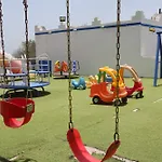 Al-Ashkhara Beach Resort منتجع شاطئ الأشخرة