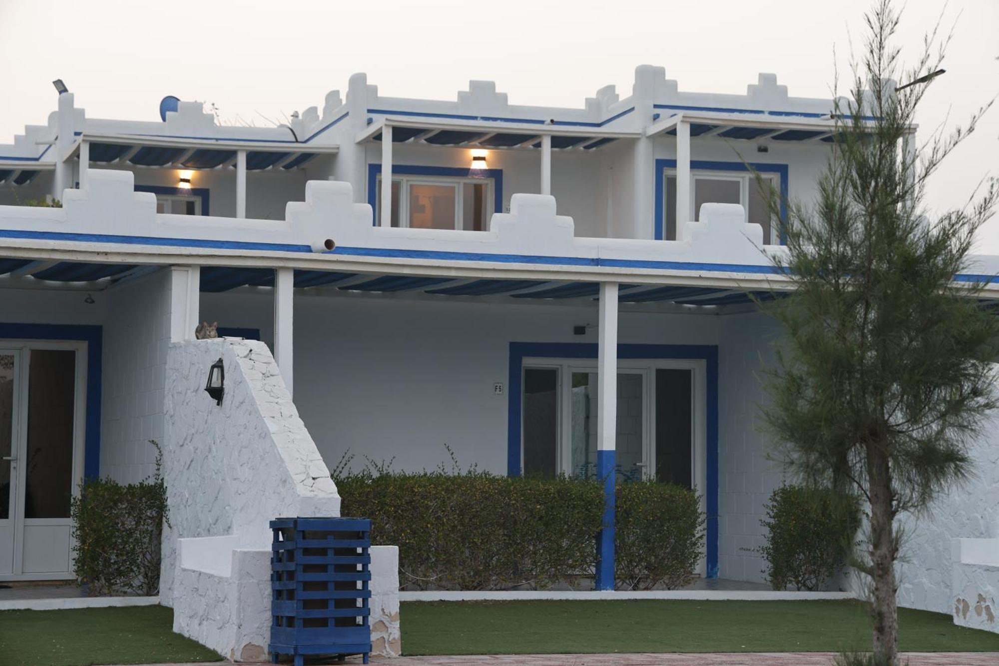 Al-ashkhara شاطئ الأشخرة * Al Sharqiyah