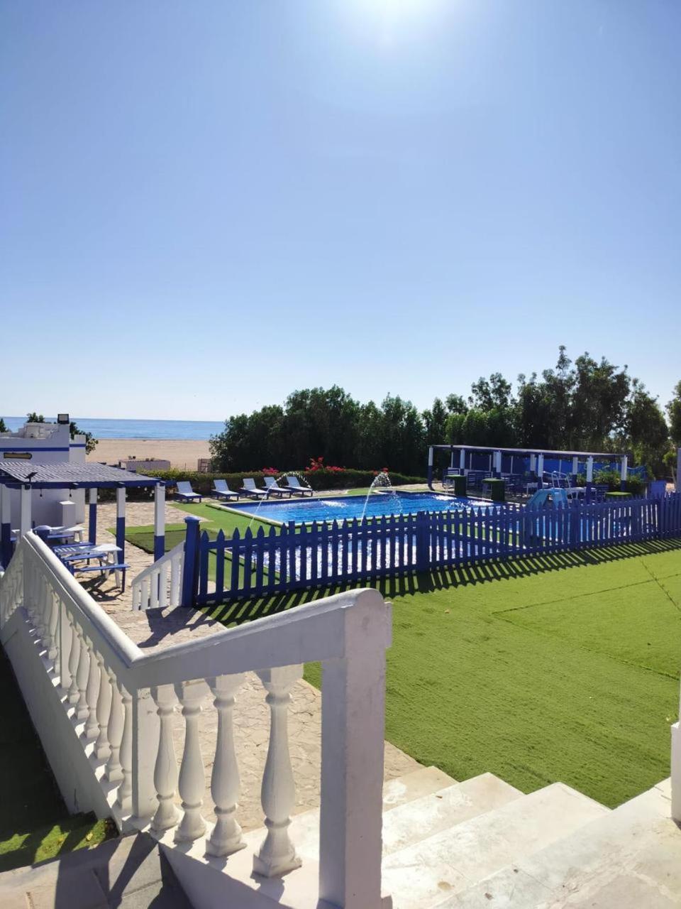 Al-ashkhara شاطئ الأشخرة Resort Al Sharqiyah