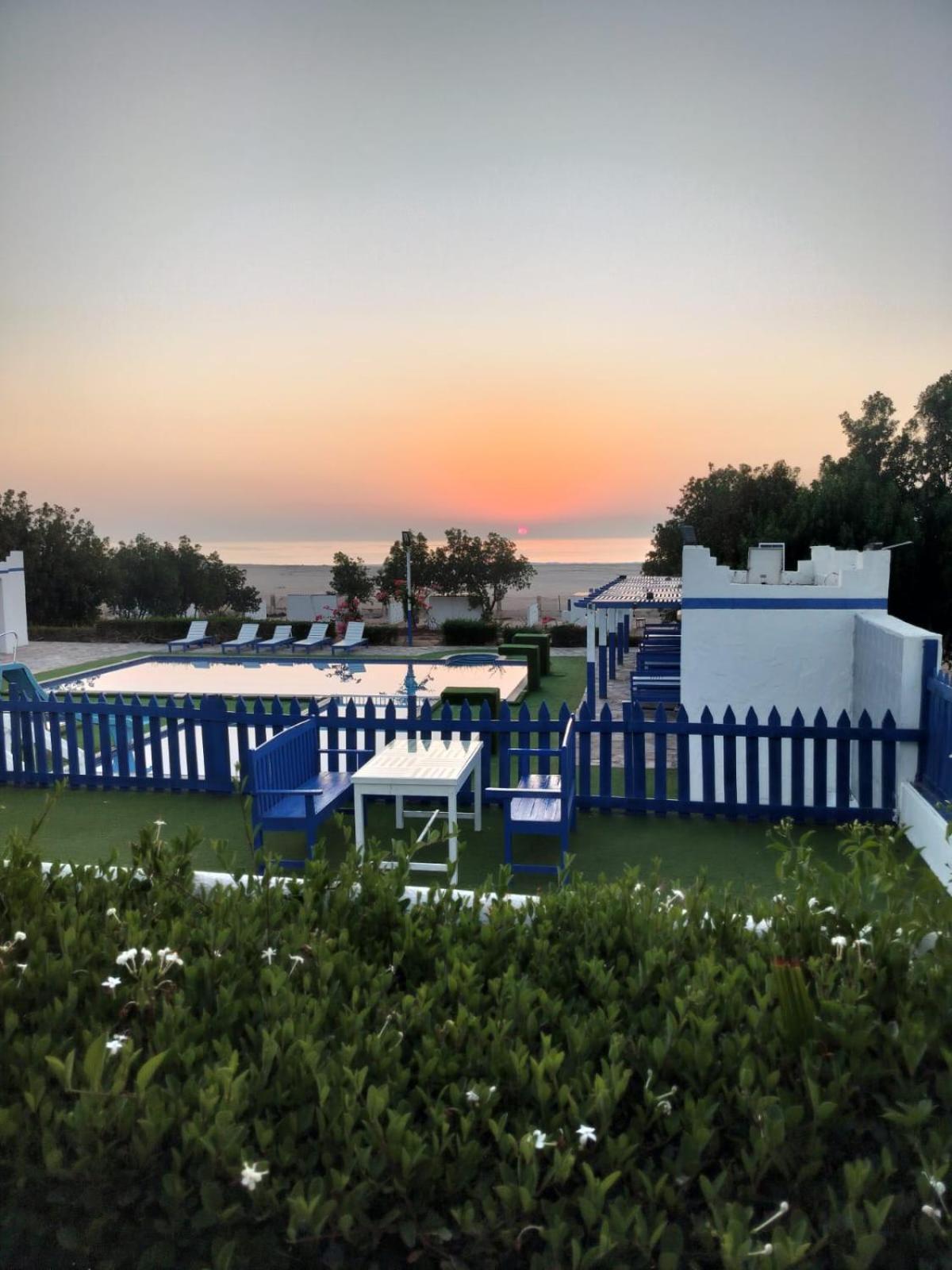 Al-ashkhara شاطئ الأشخرة Resort Al Sharqiyah
