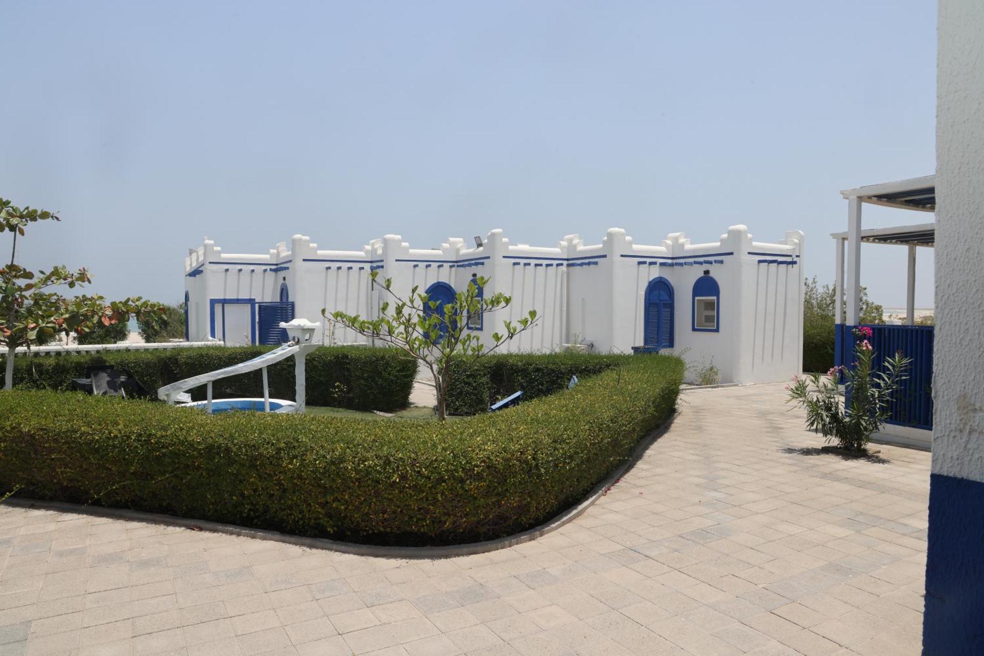 Al-ashkhara شاطئ الأشخرة Resort Al Sharqiyah