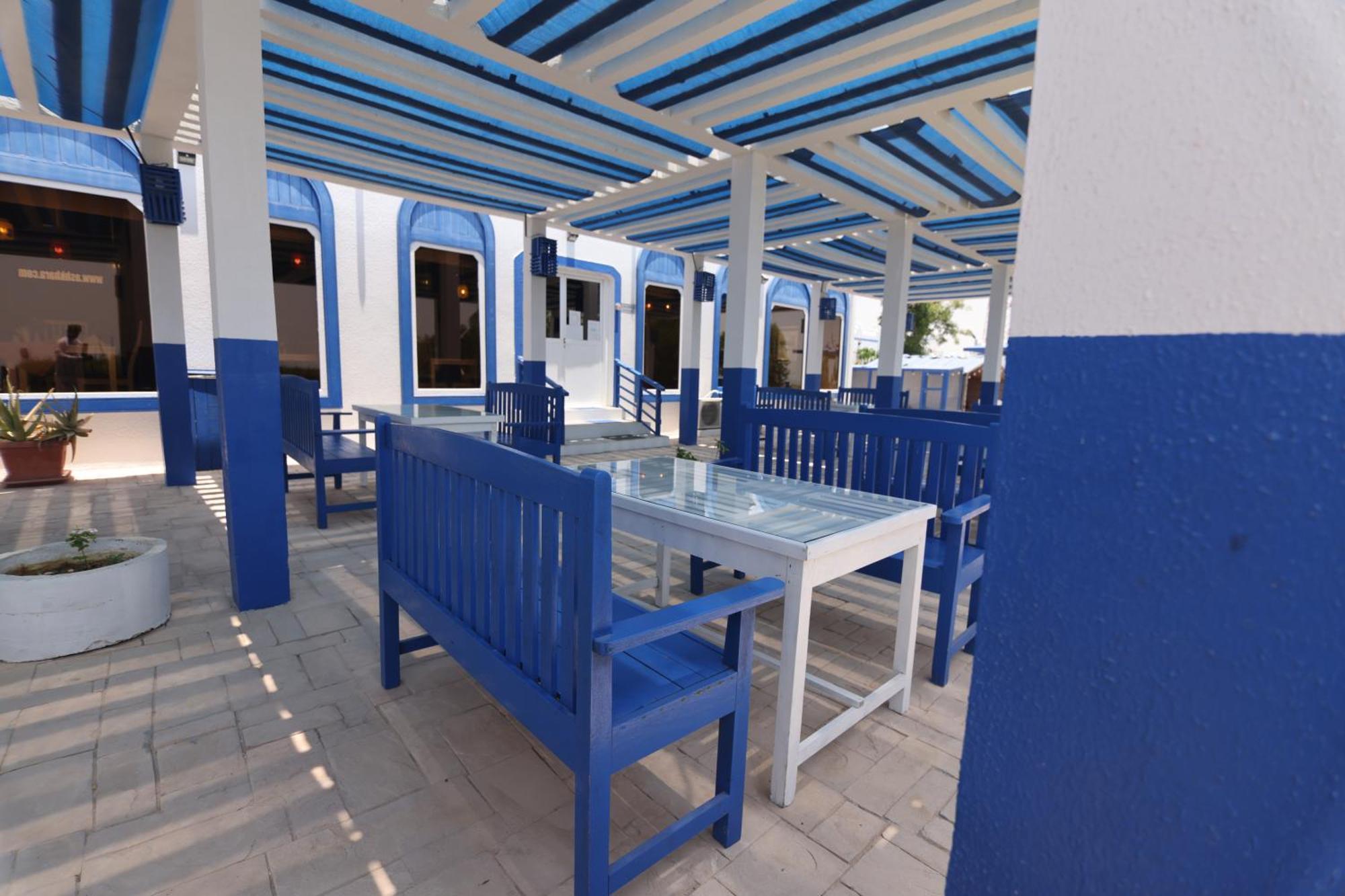 Resort Al-ashkhara شاطئ الأشخرة Al Sharqiyah